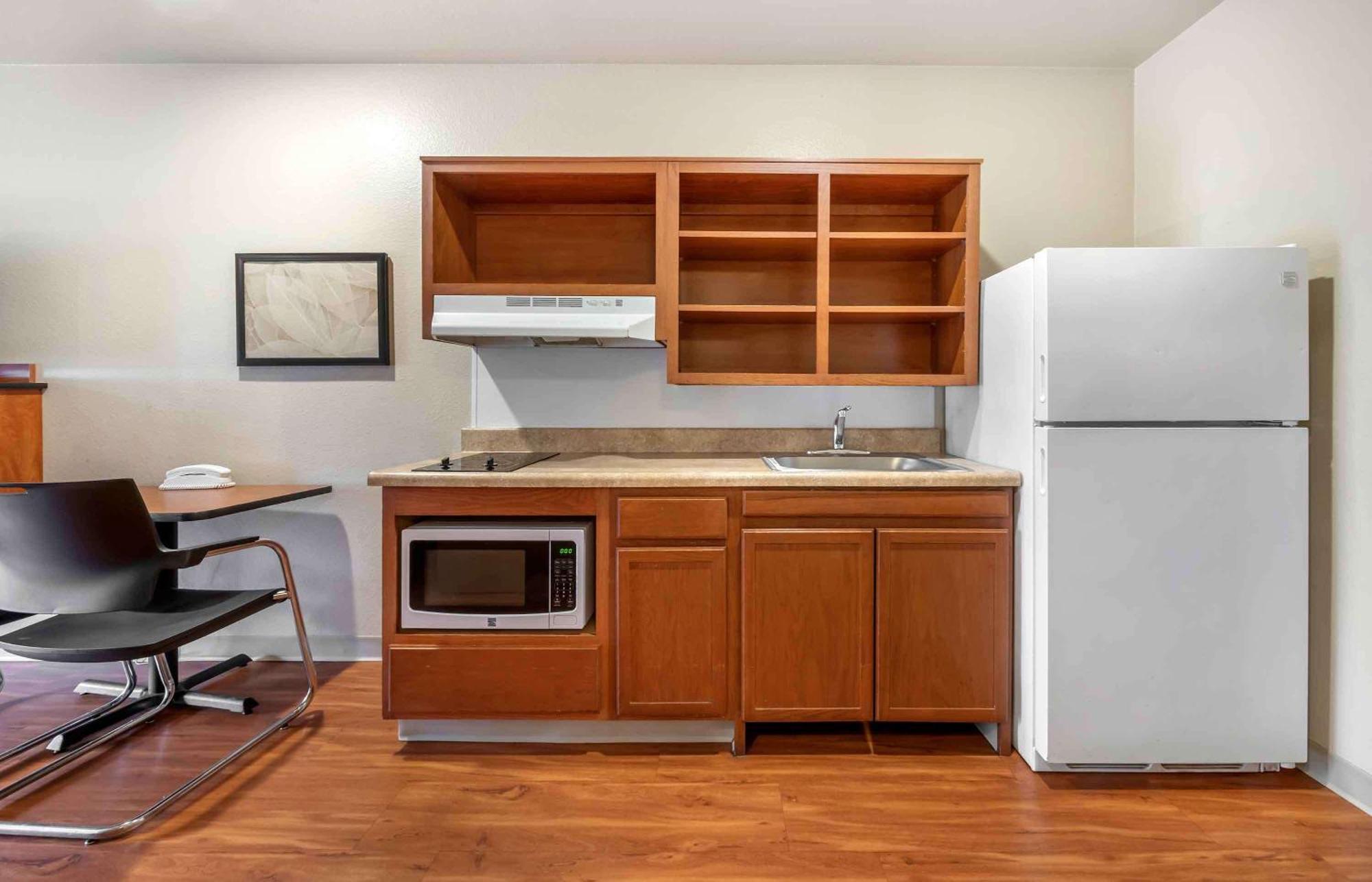 Extended Stay America Select Suites - Wichita - Airport Экстерьер фото