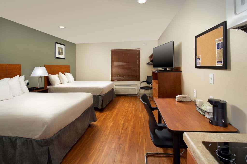 Extended Stay America Select Suites - Wichita - Airport Номер фото